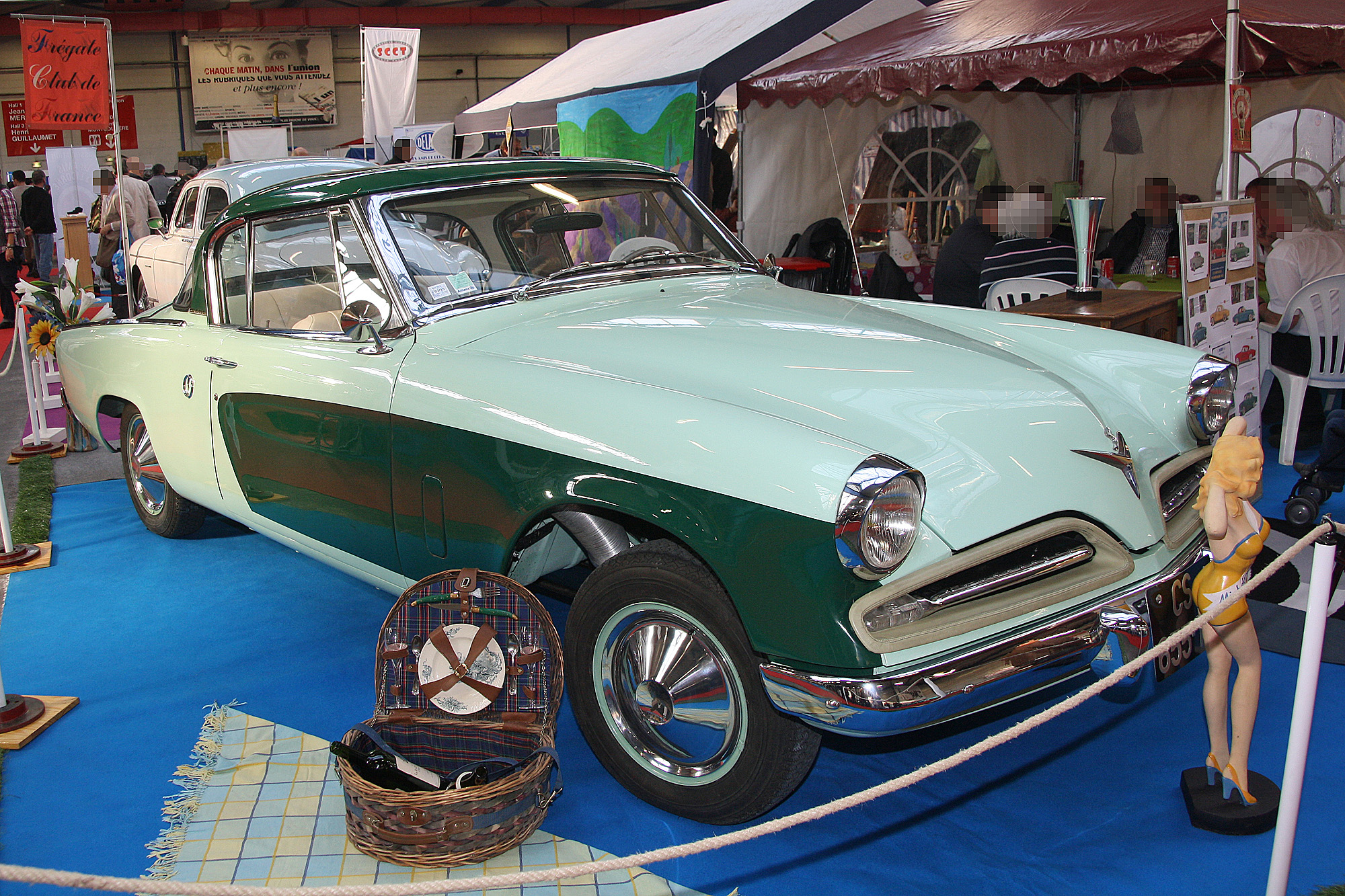 Studebaker Champion 4