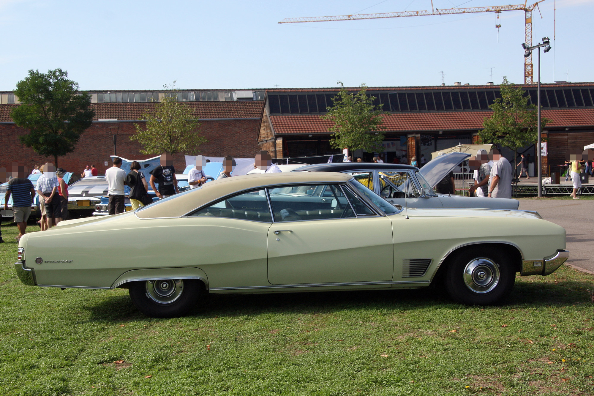 Buick Wildcat 2