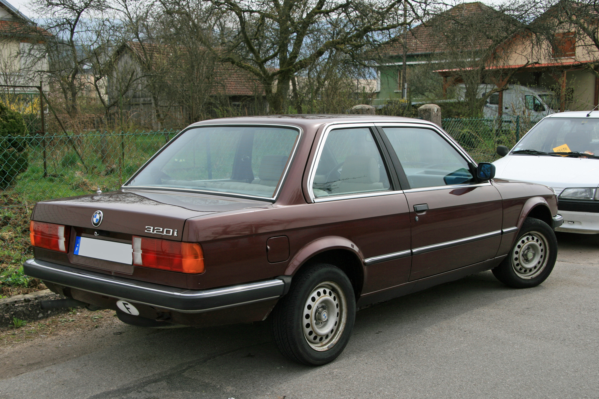 BMW Série 3 E30 phase 1