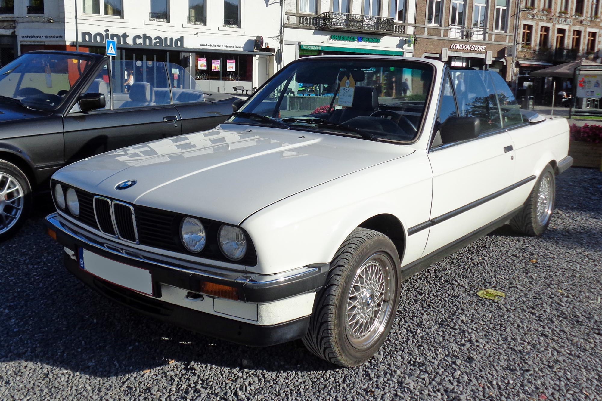 BMW Série 3 E30 phase 1