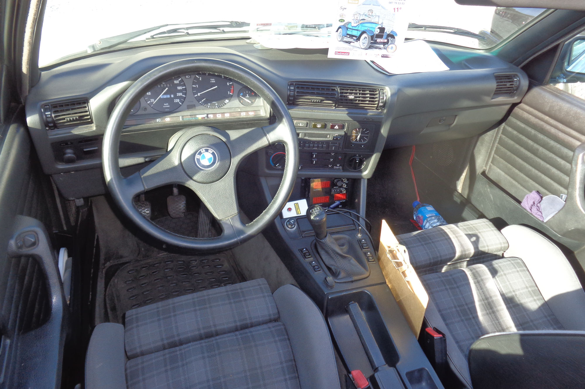 BMW Série 3 E30 phase 1