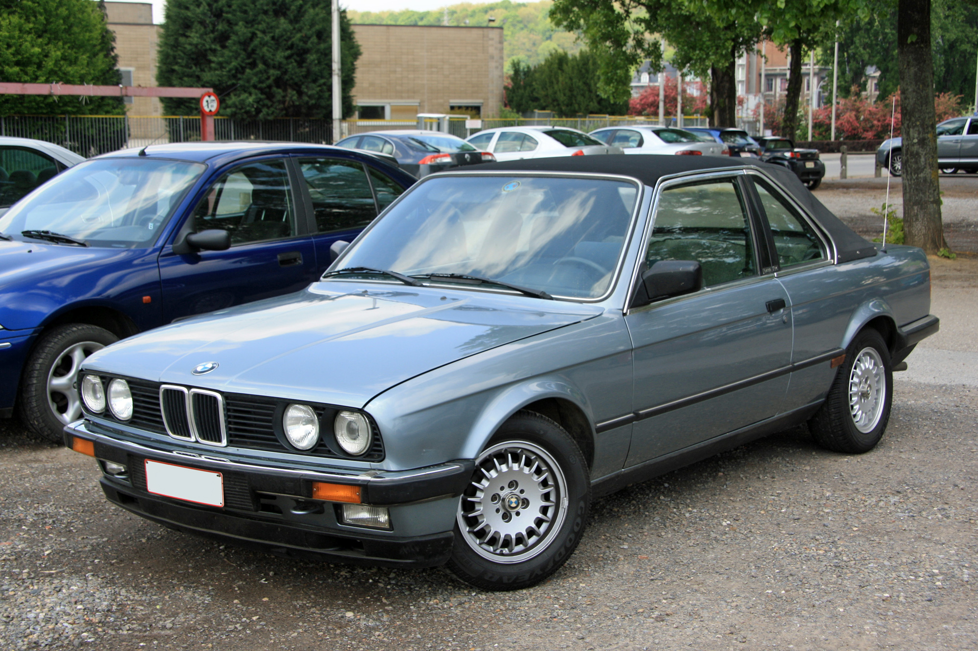 BMW Série 3 E30 phase 1