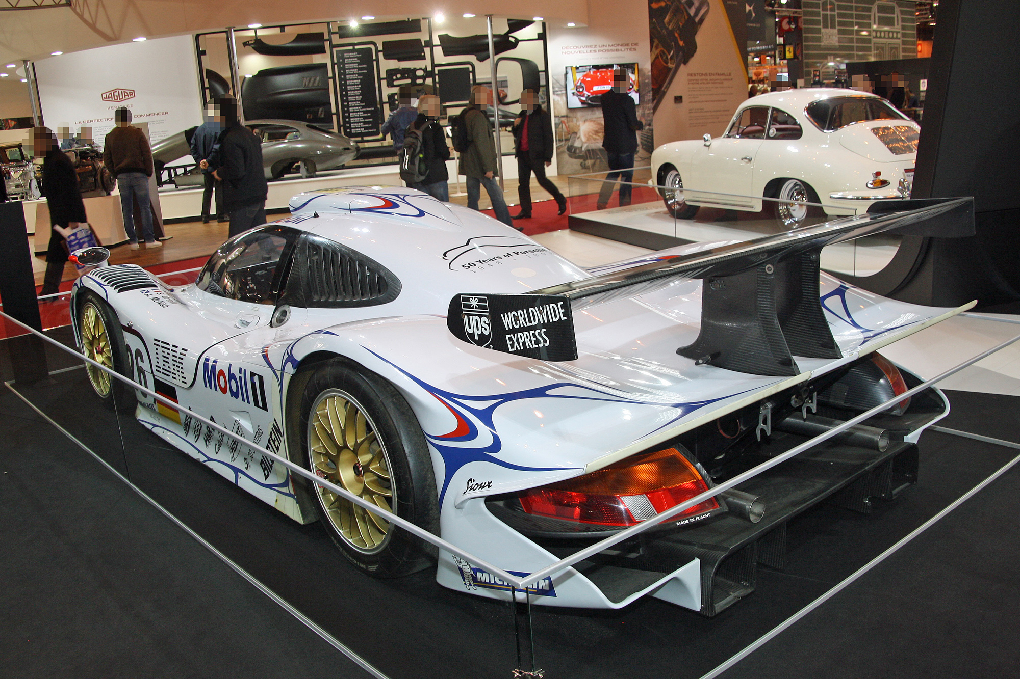 Porsche 911 GT1