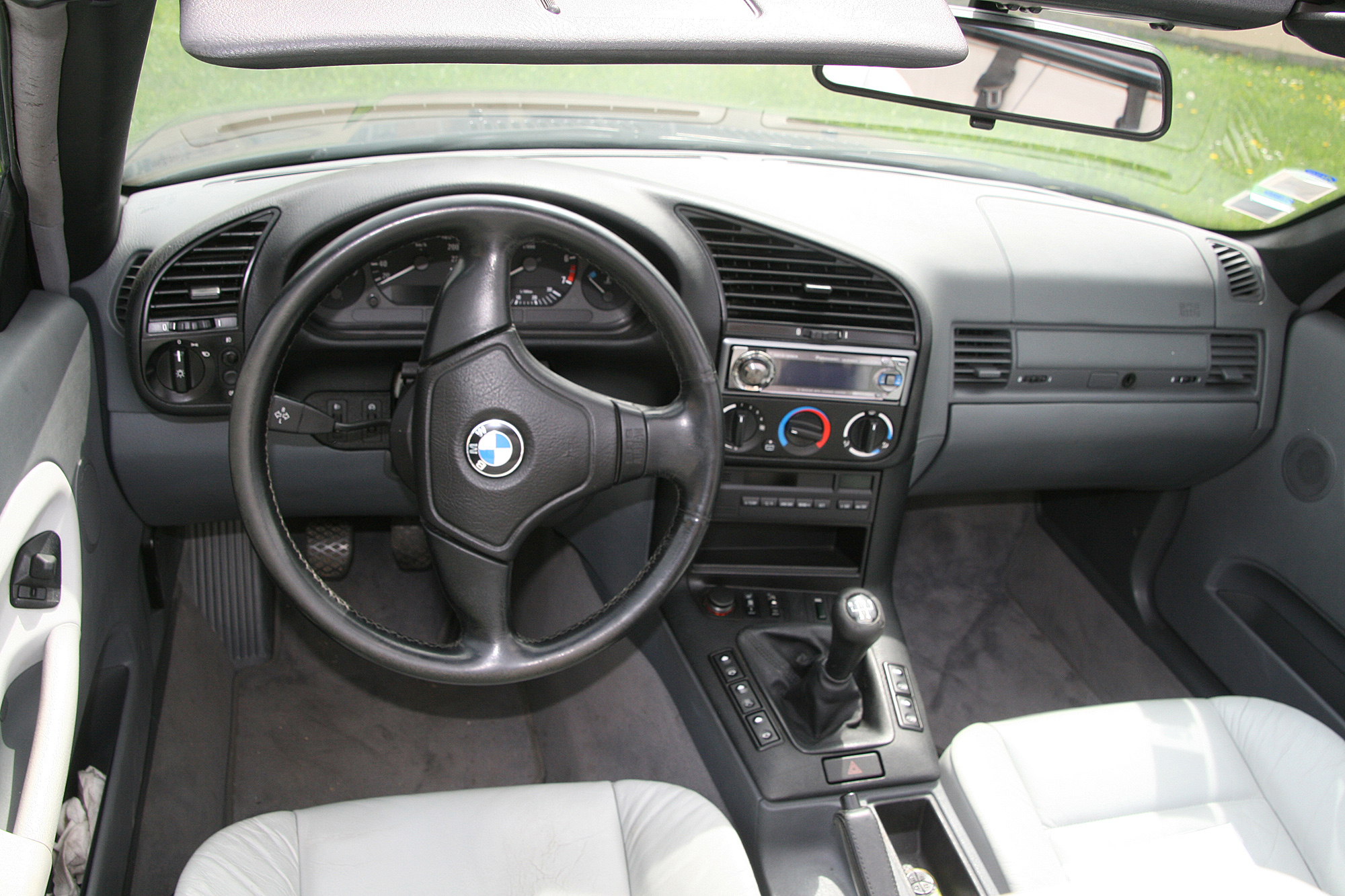 BMW Série 3 E36