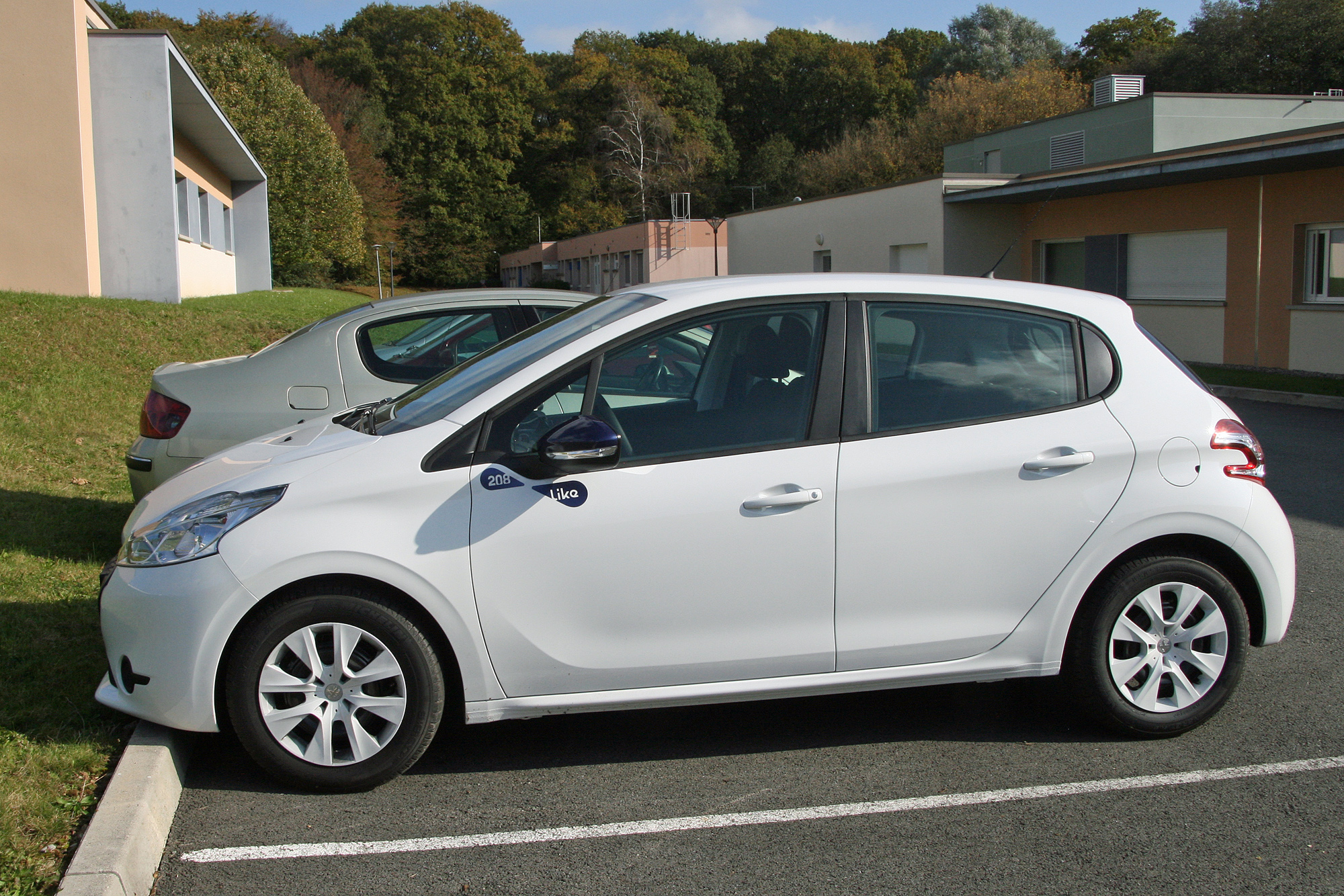Peugeot 208 1 phase 1 série spéciale