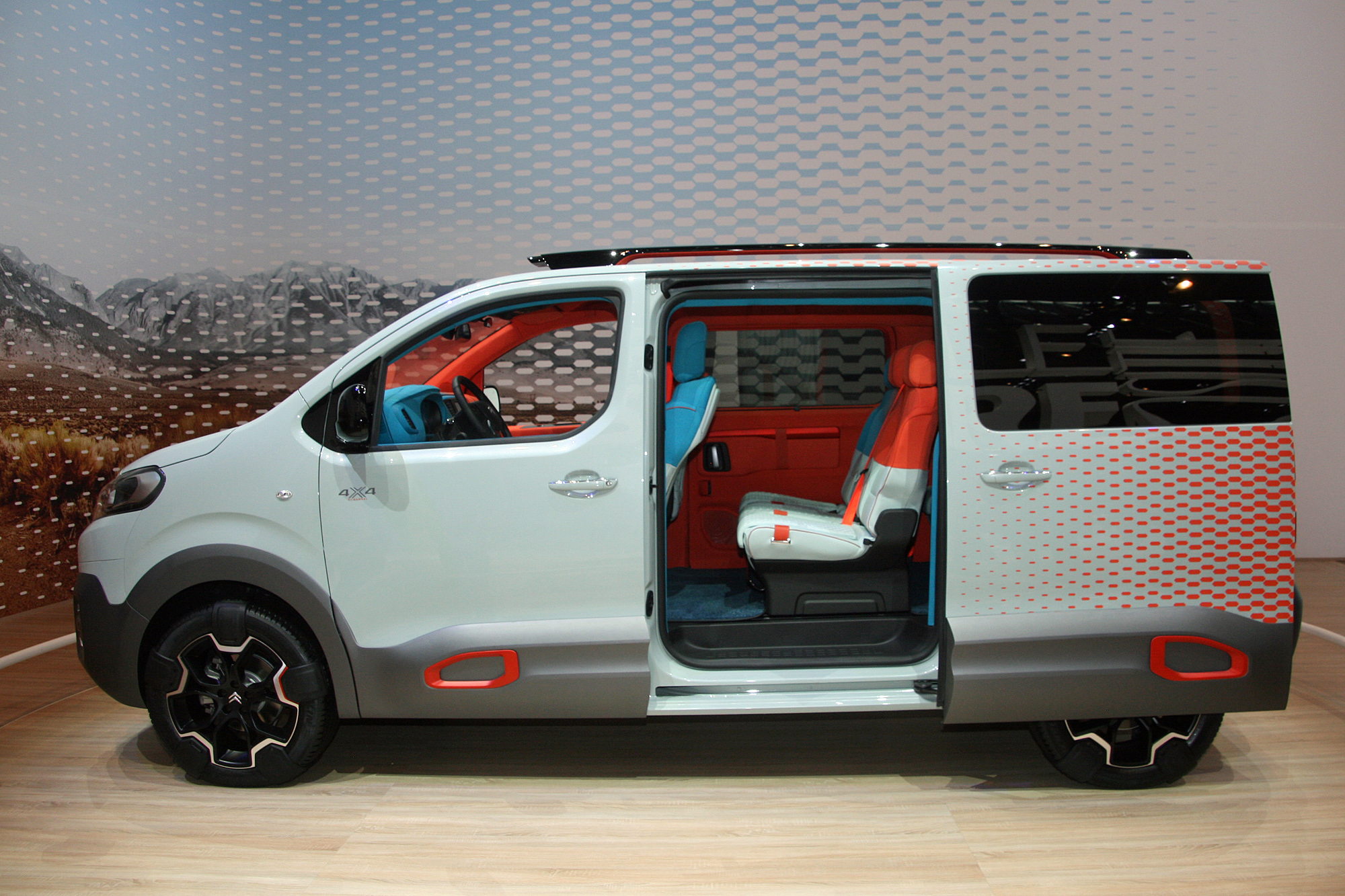 Citroën Spacetourer Hyphen