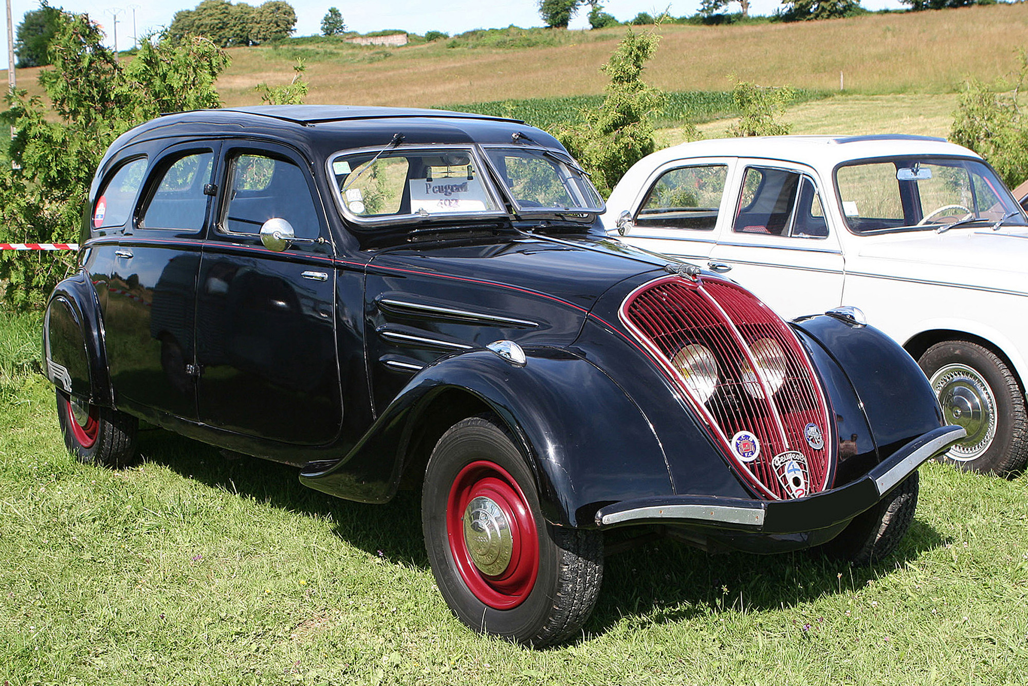 Peugeot 402