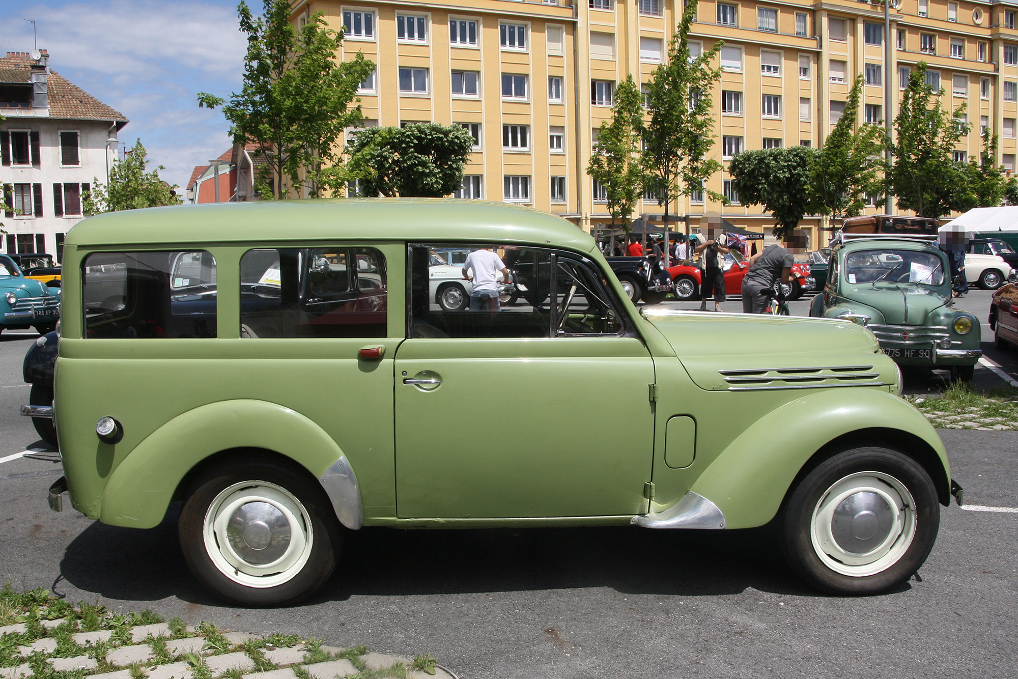 Renault Dauphinoise