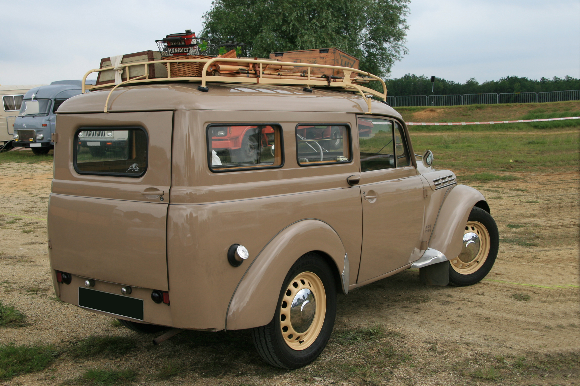 Renault Dauphinoise