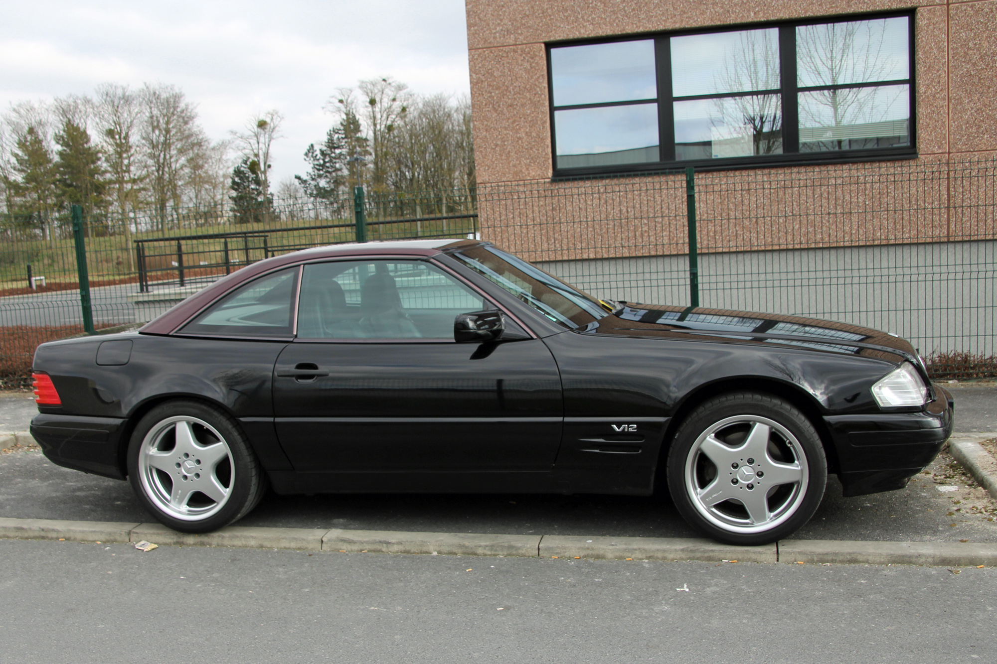 Mercedes-Benz SL R129