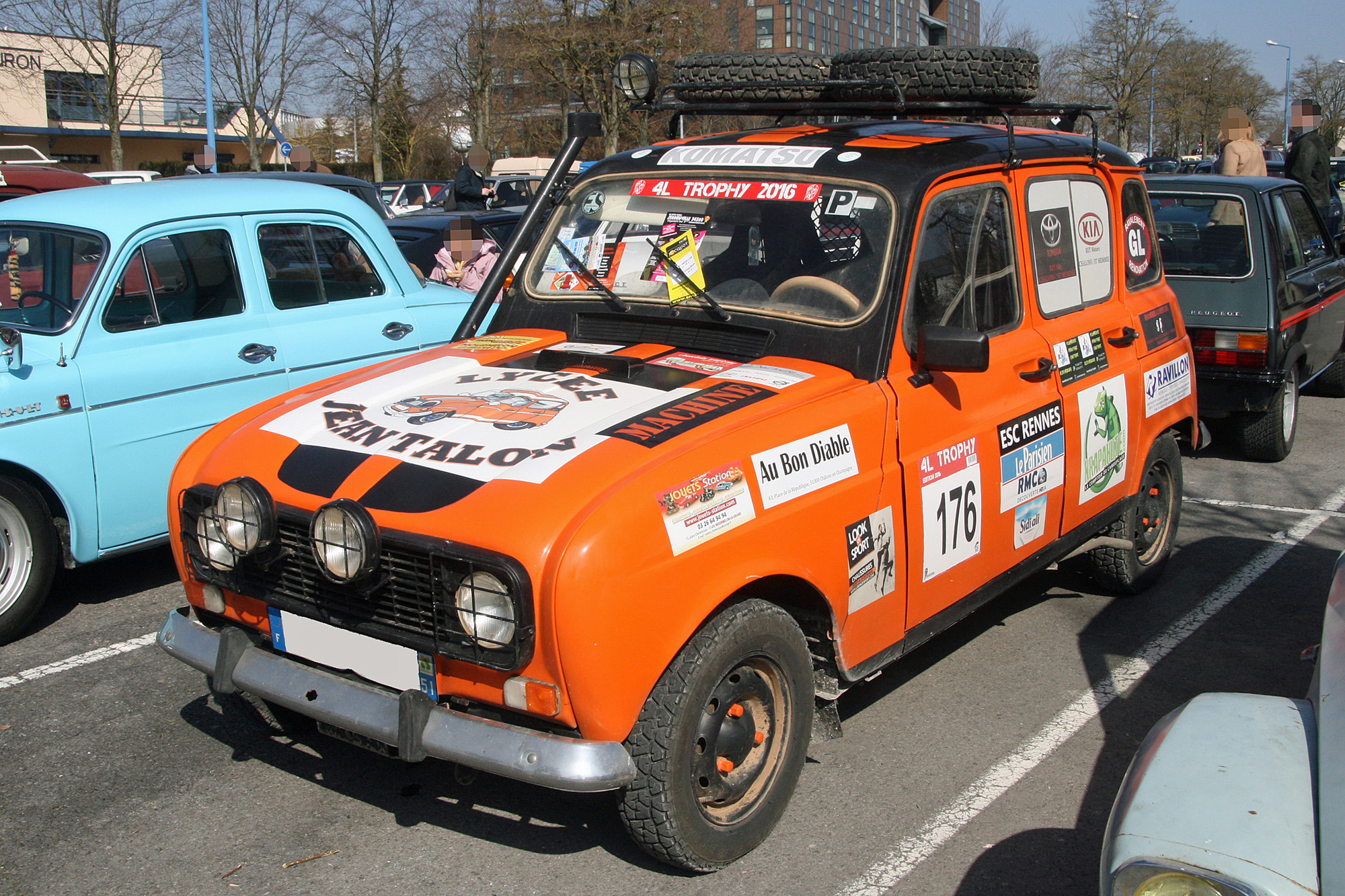 Renault 4 4L trophy