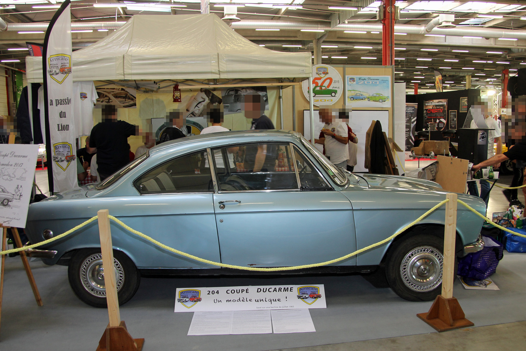 Peugeot 204 coupé Ducarme