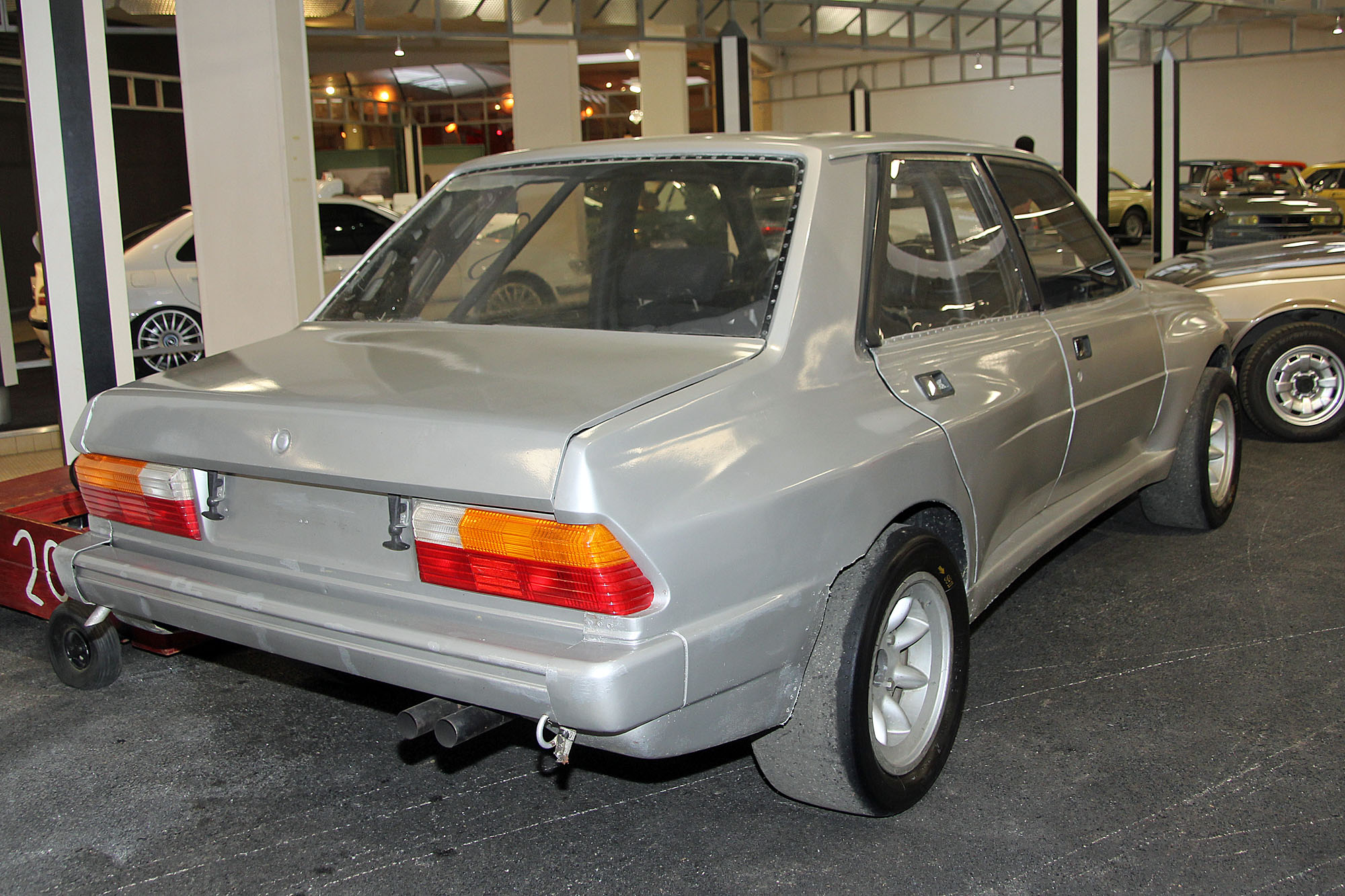 Peugeot Concept 305 V6 Proto