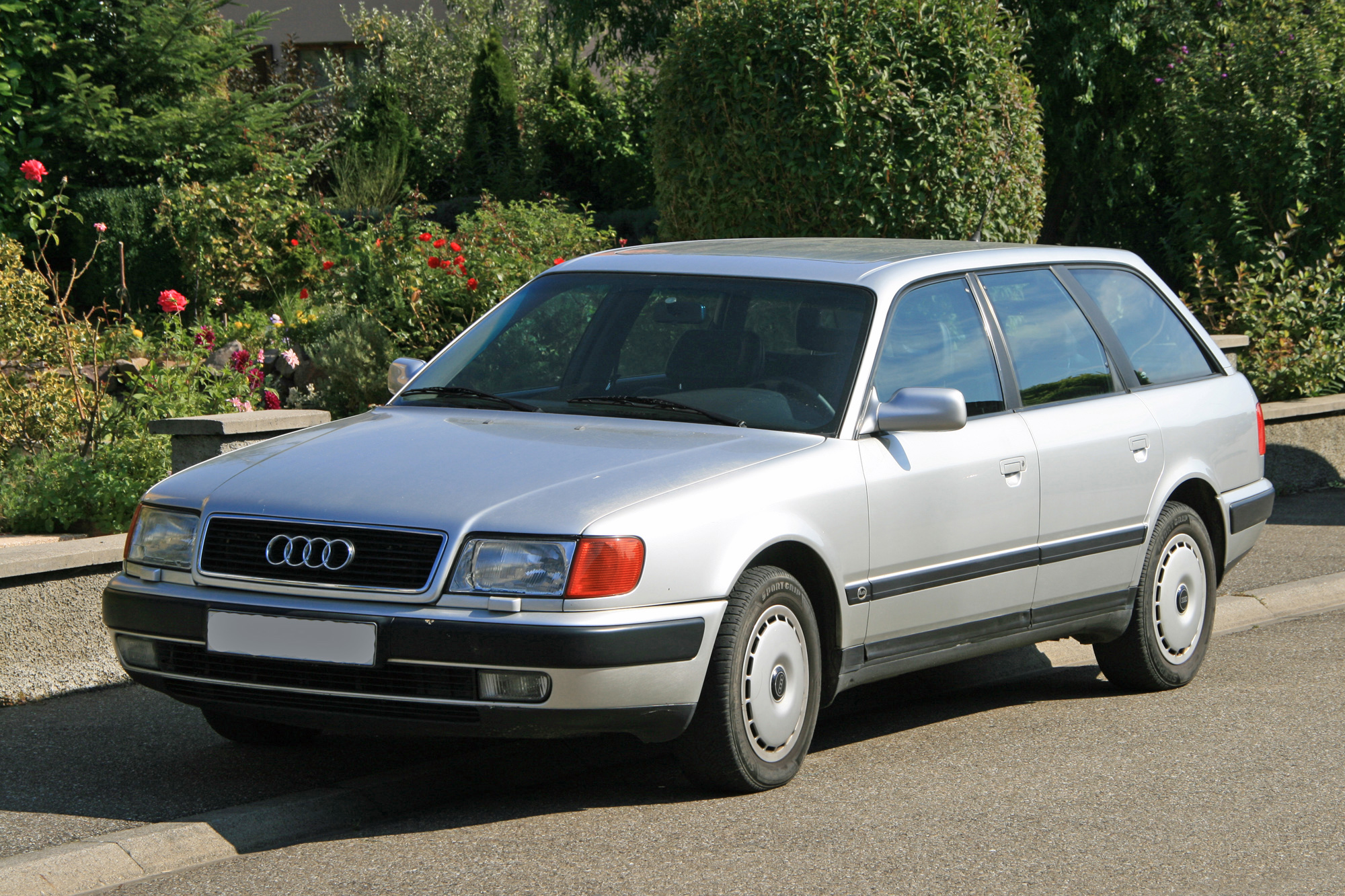 Description du véhicule Audi 100 4 - Encyclopédie automobile ...