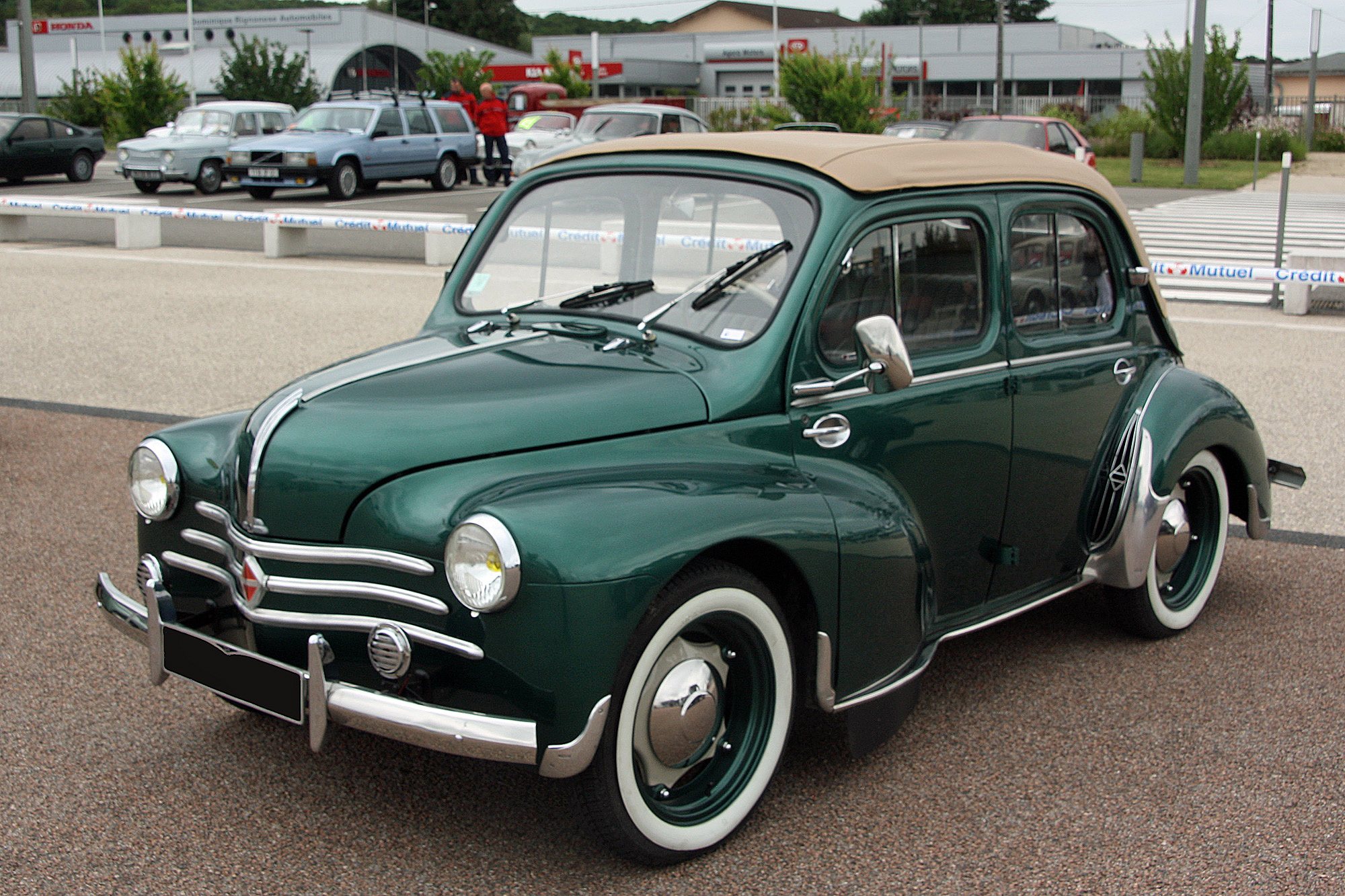 Renault 4CV phase 2