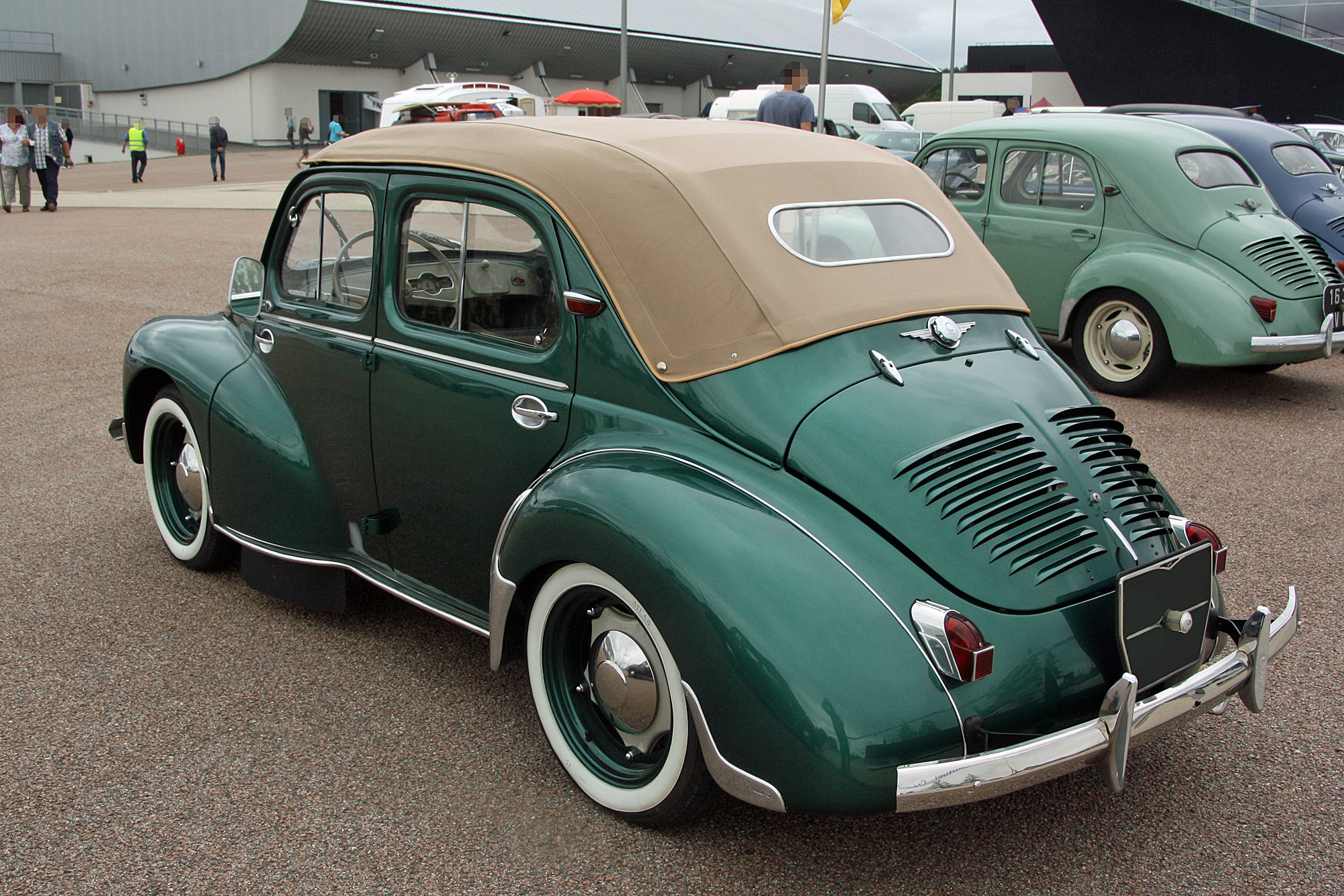 Renault 4CV phase 2