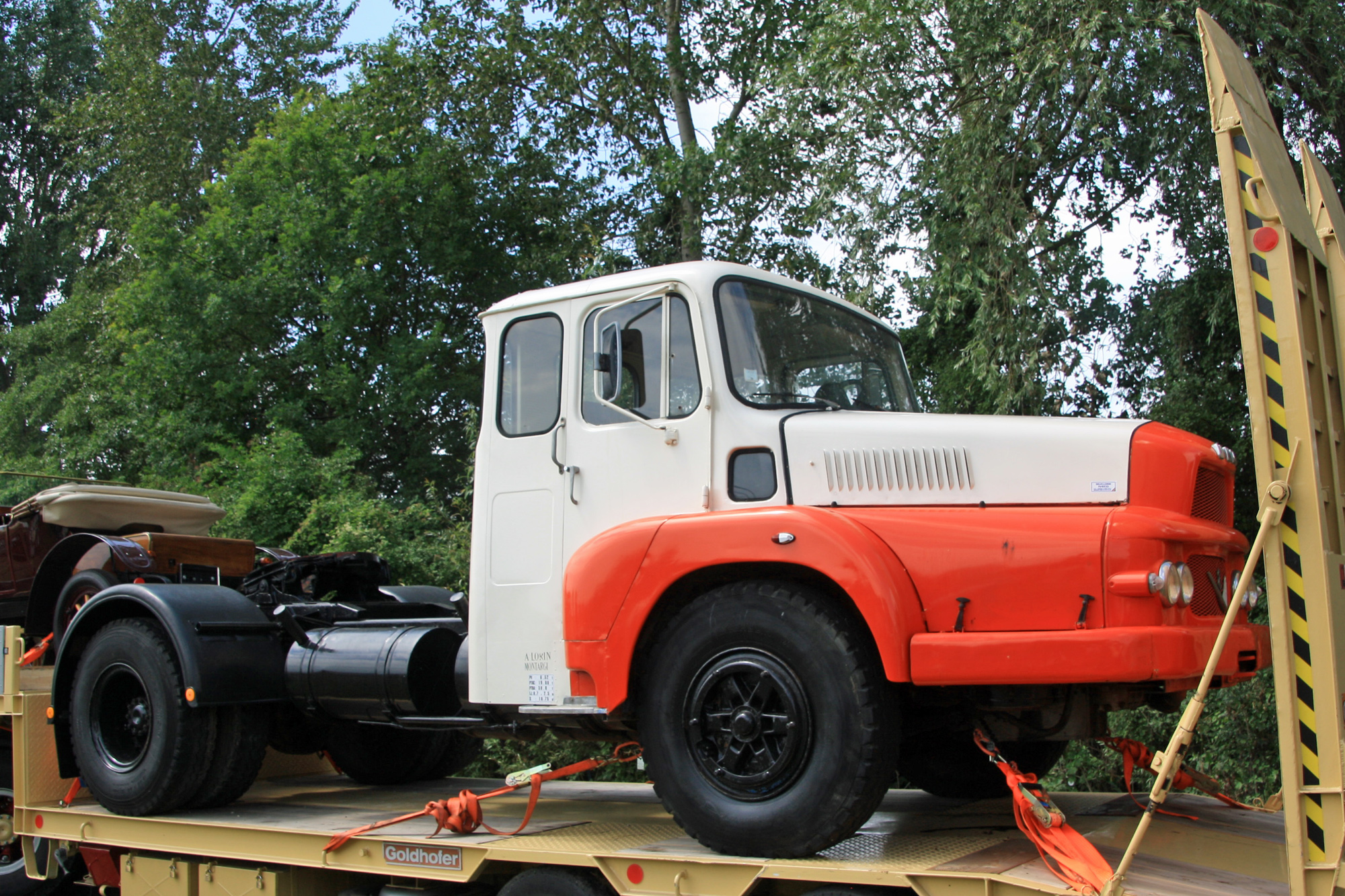 Unic T 340