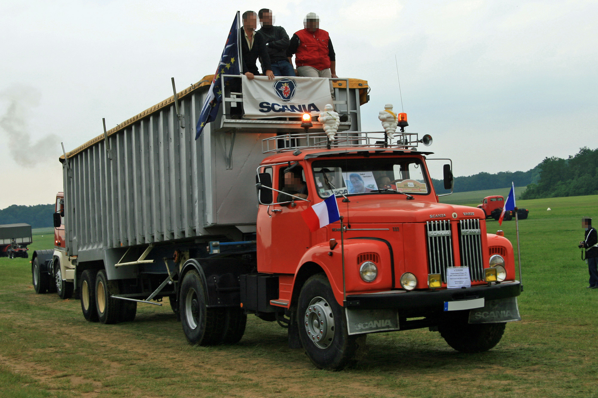 Scania 111