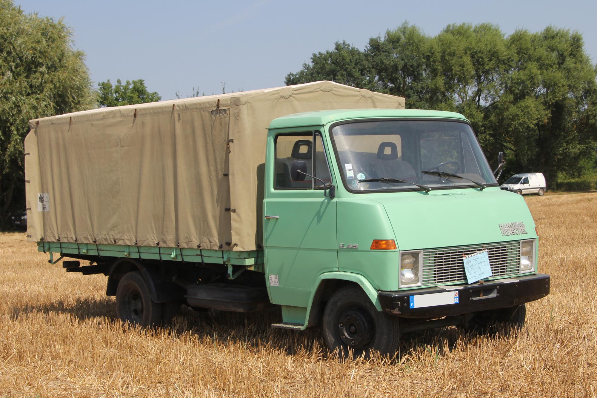 Hanomag  F45