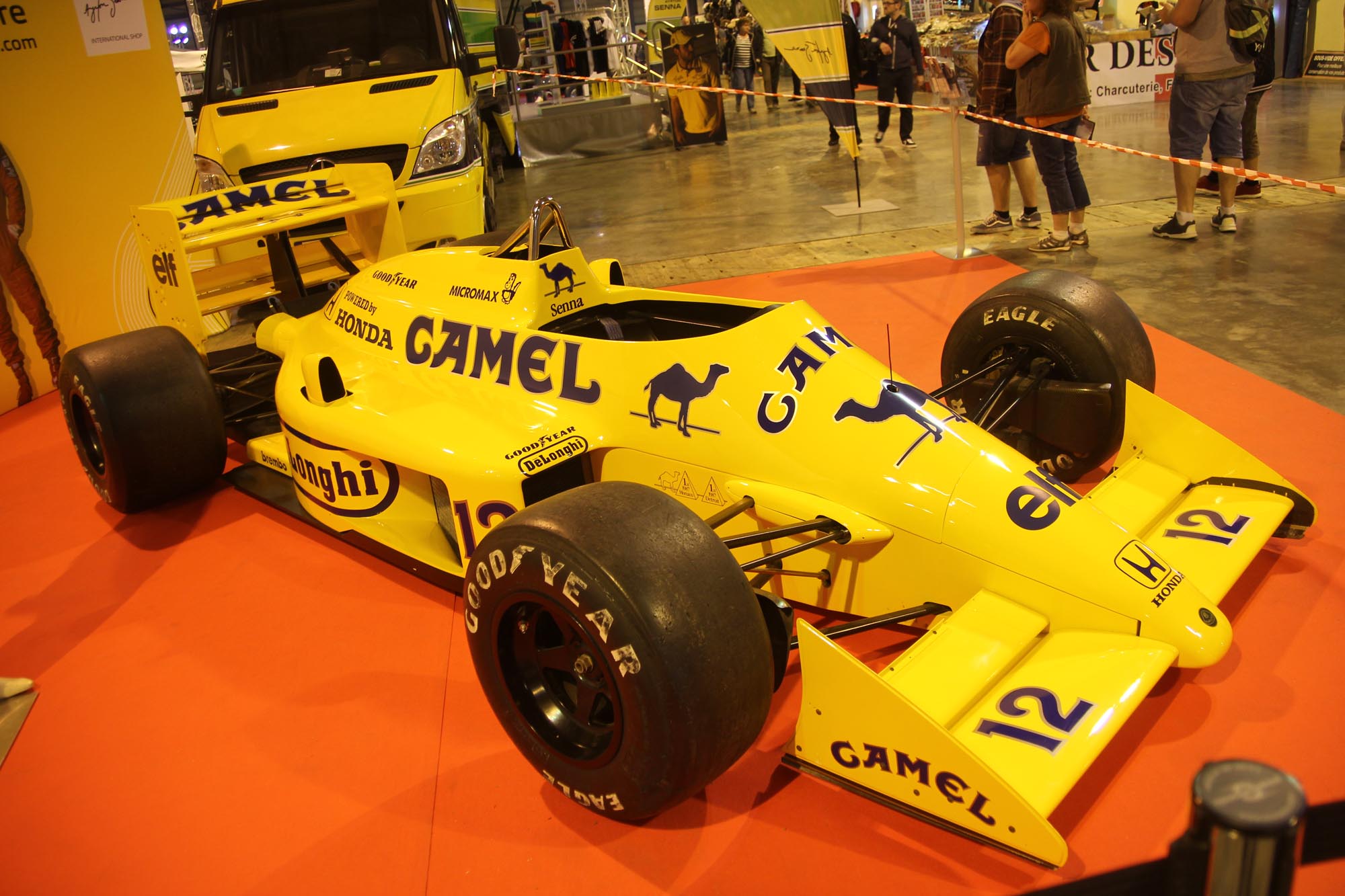 Lotus 99T