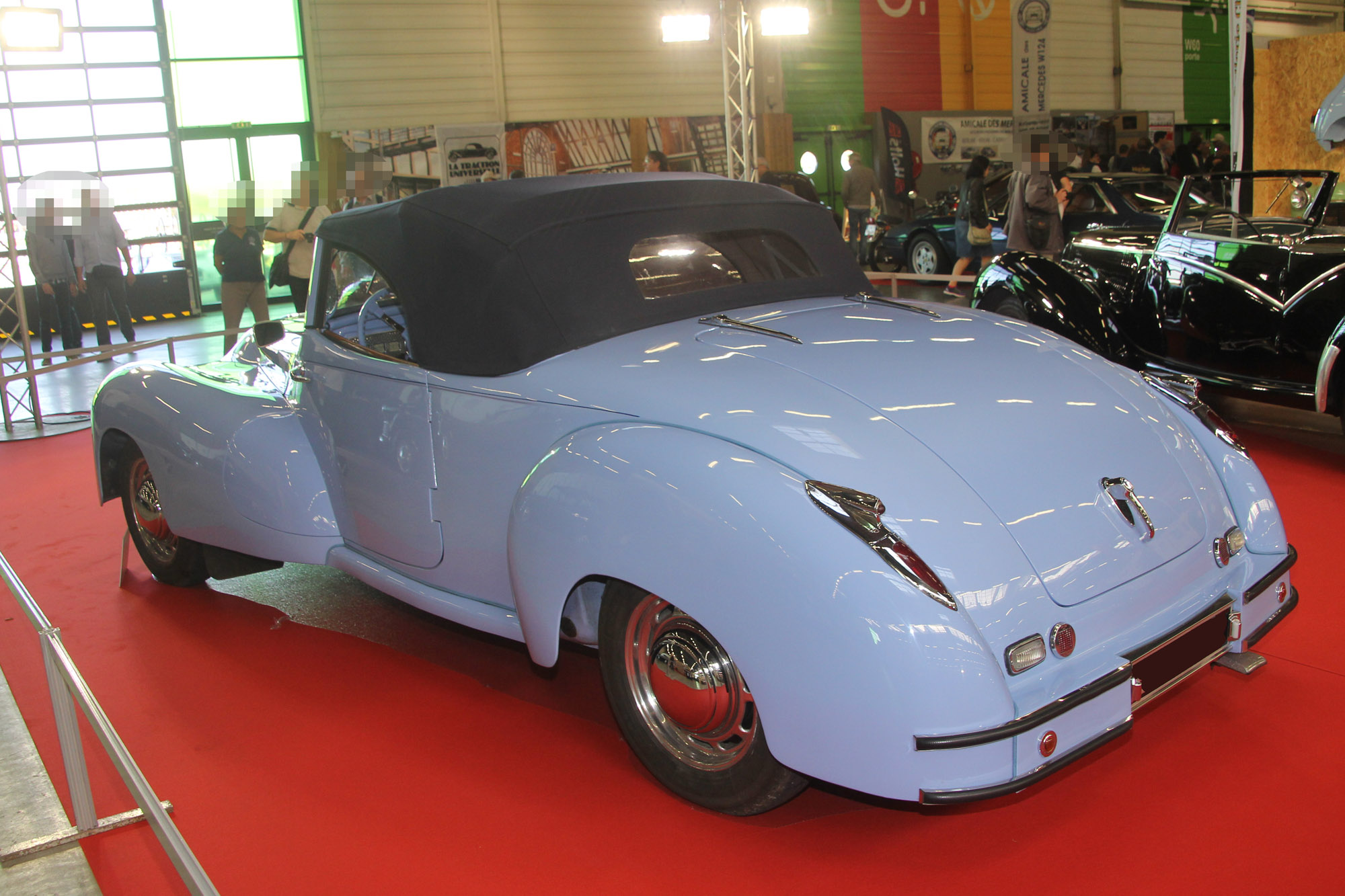 Citroën Traction 11 Renard et Bec