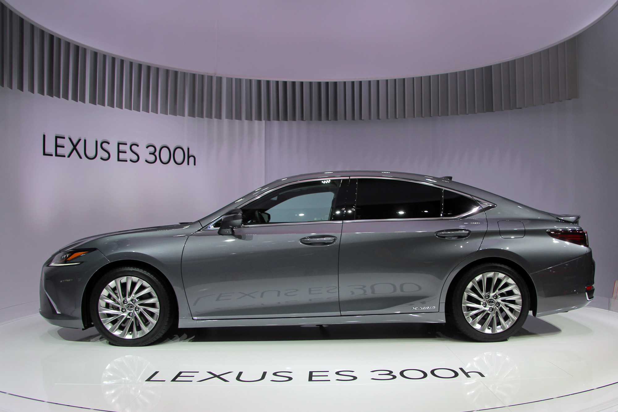 Lexus ES 300h