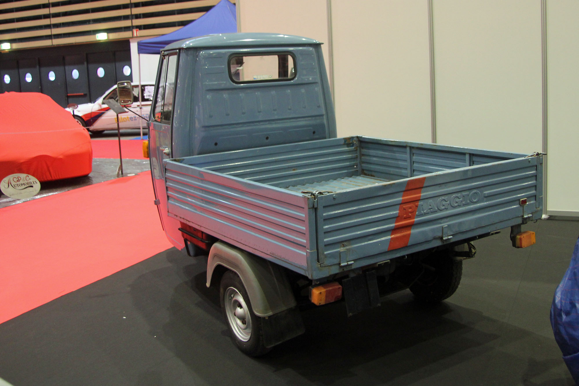 Piaggio Ape P501