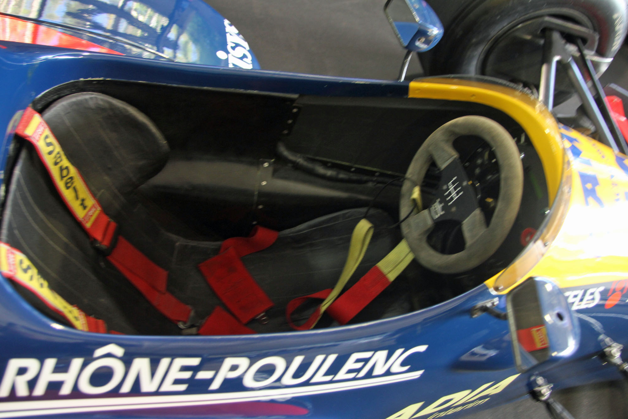 Lola LC 89