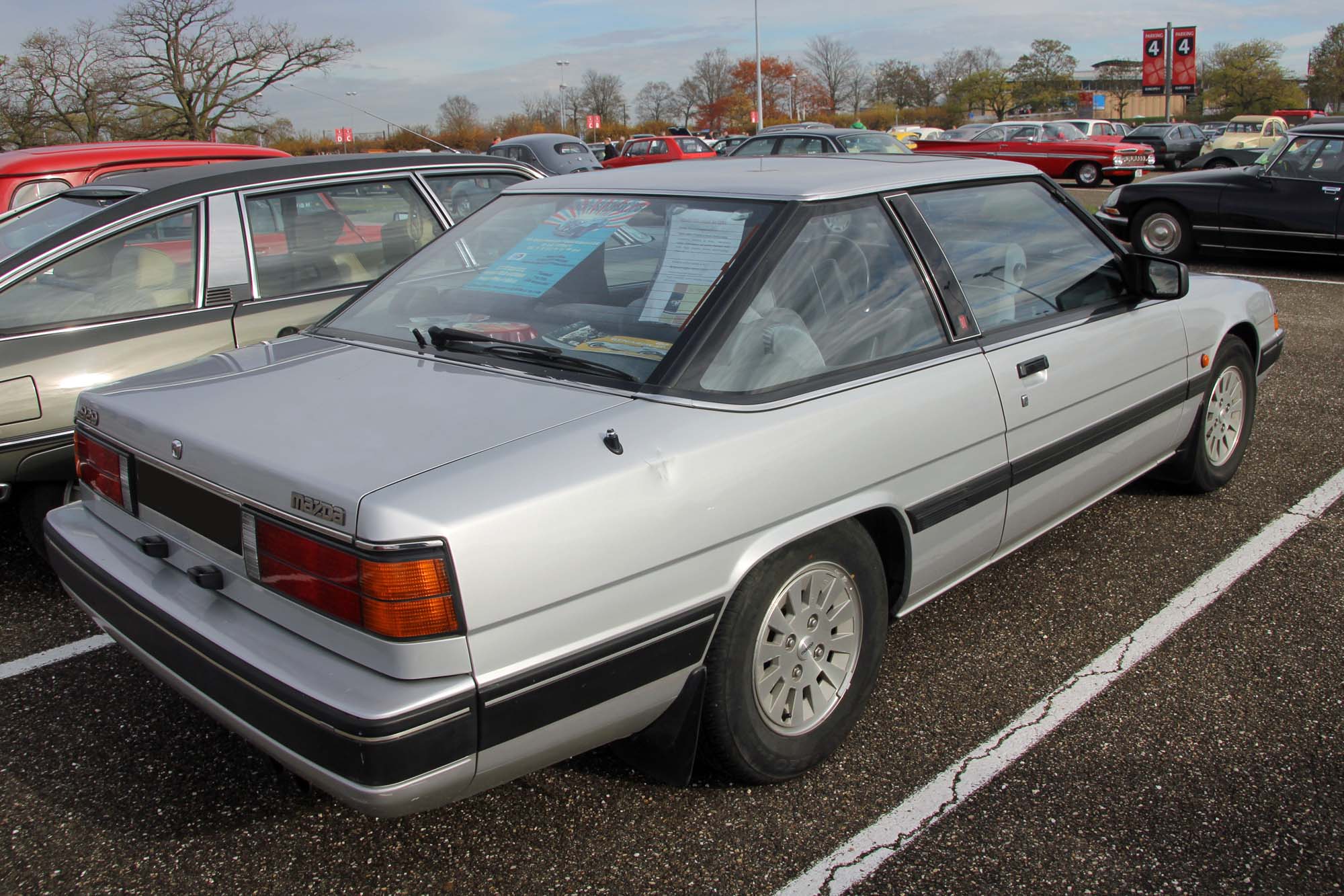 Mazda 929 coupé