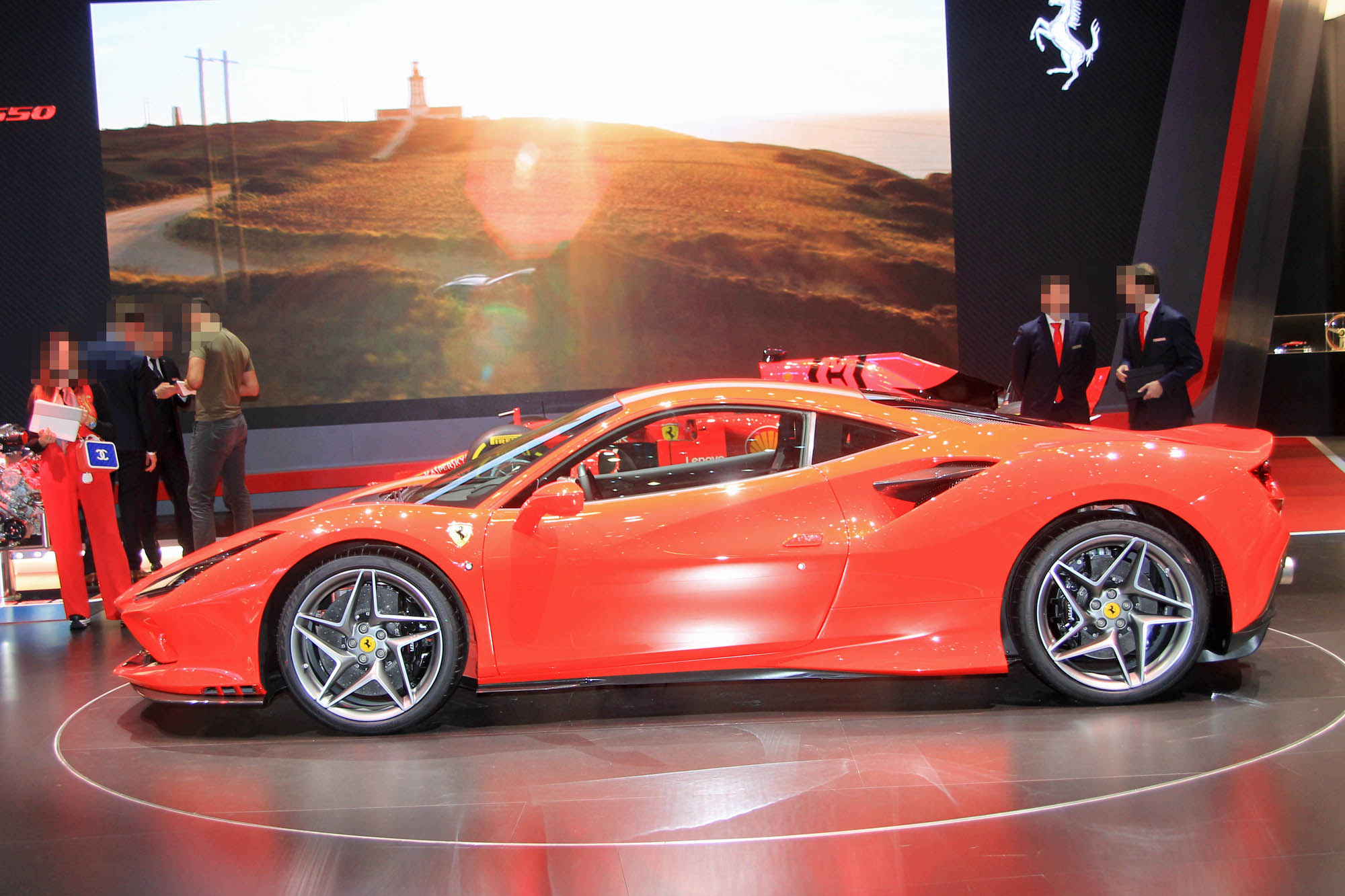 Ferrari F8 triturbo