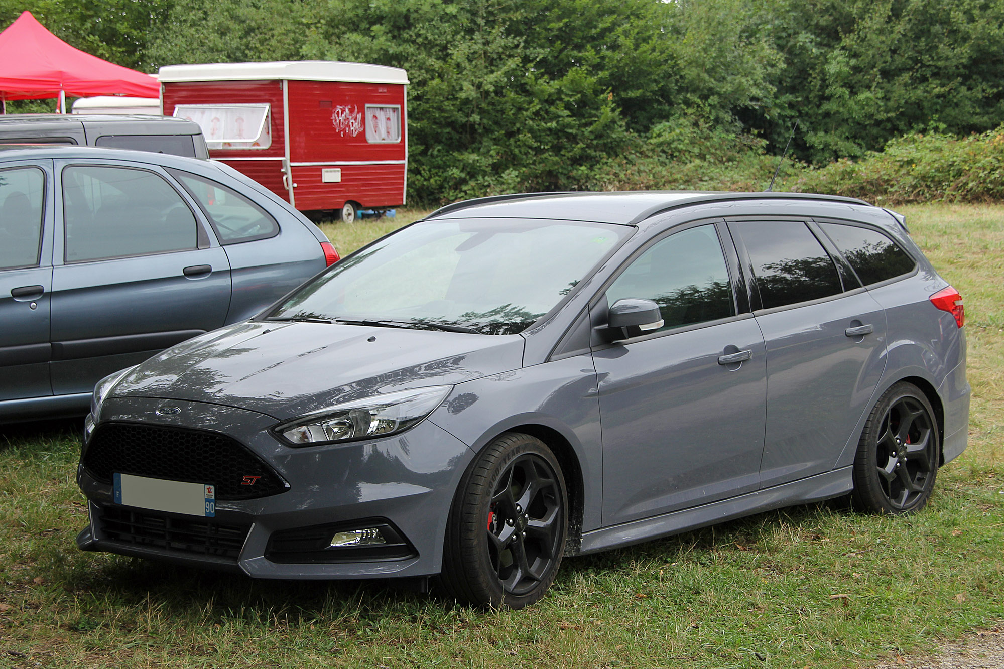 Description du véhicule Ford Germany Focus 3 phase 3 Encyclopédie automobile Encyclautomobile.fr Description du véhicule Ford Germany Focus 3 phase 3 Encyclopédie automobile Encyclautomobile.fr