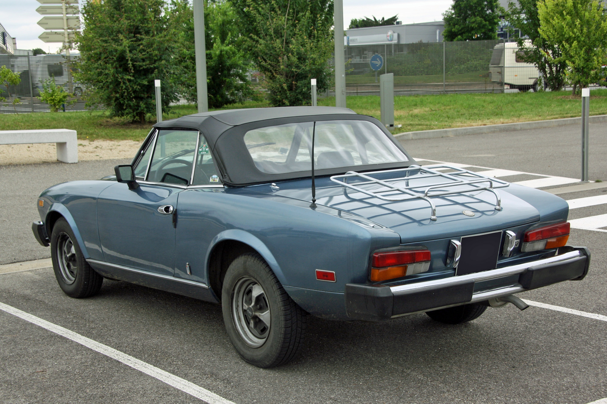 Fiat 124 cabriolet