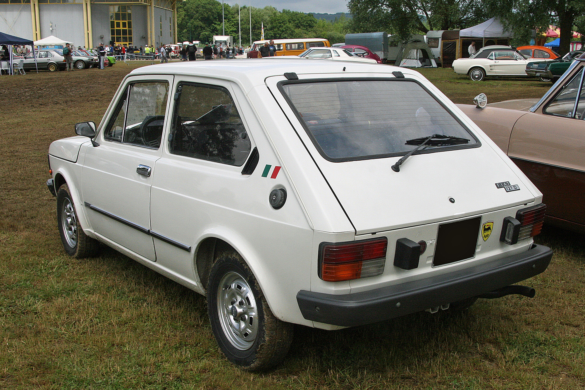 Description du véhicule Fiat 127 Encyclopédie automobile