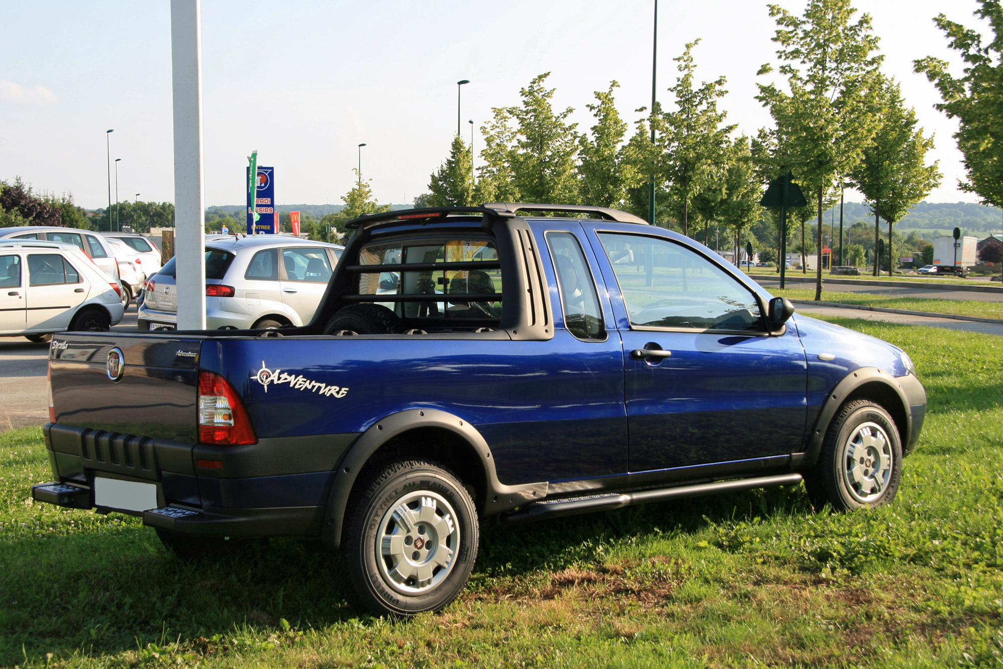 Description du véhicule Fiat Strada 2 - Encyclopédie automobile ...