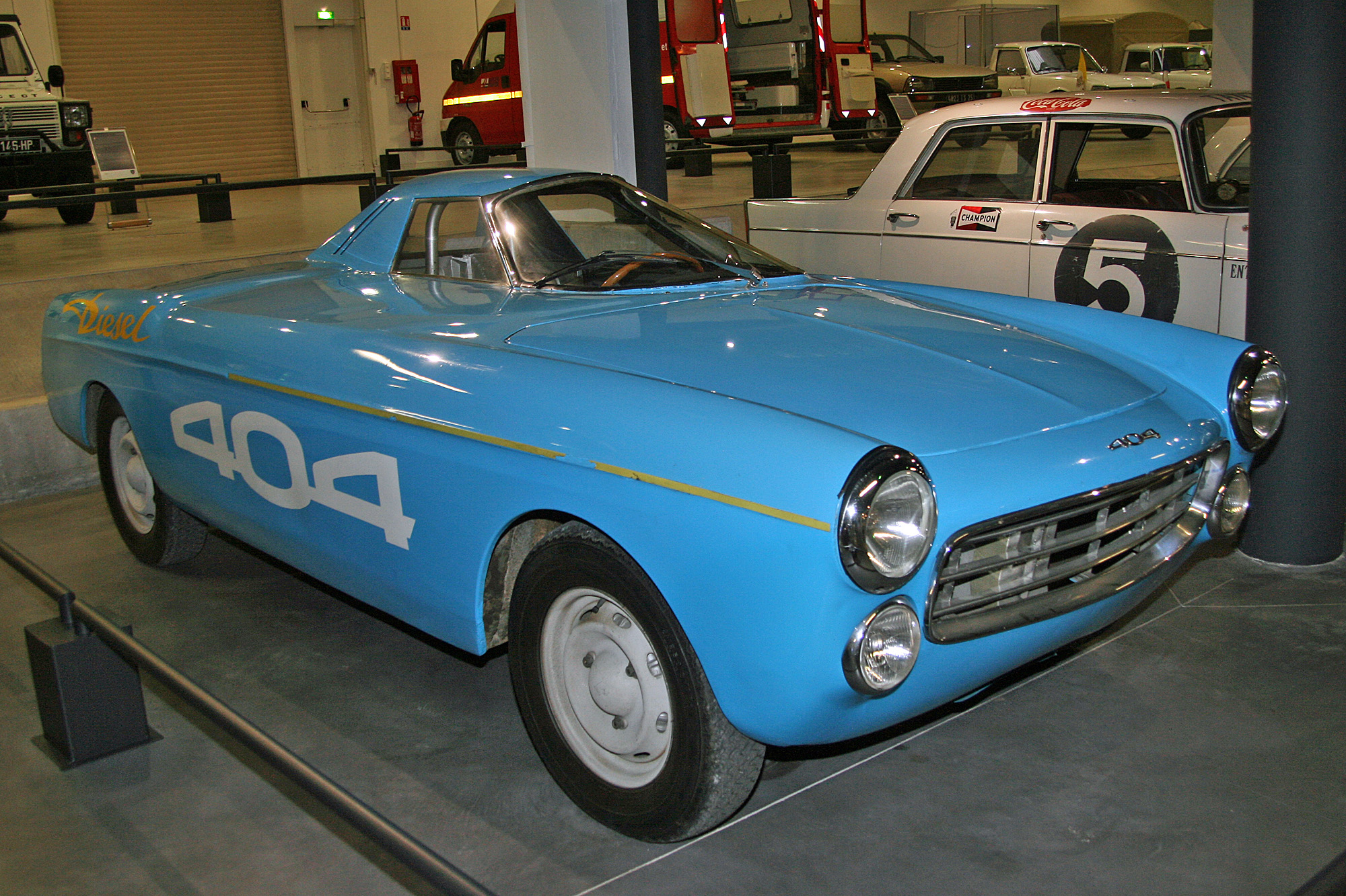 Peugeot Concept 404 Diesel des records