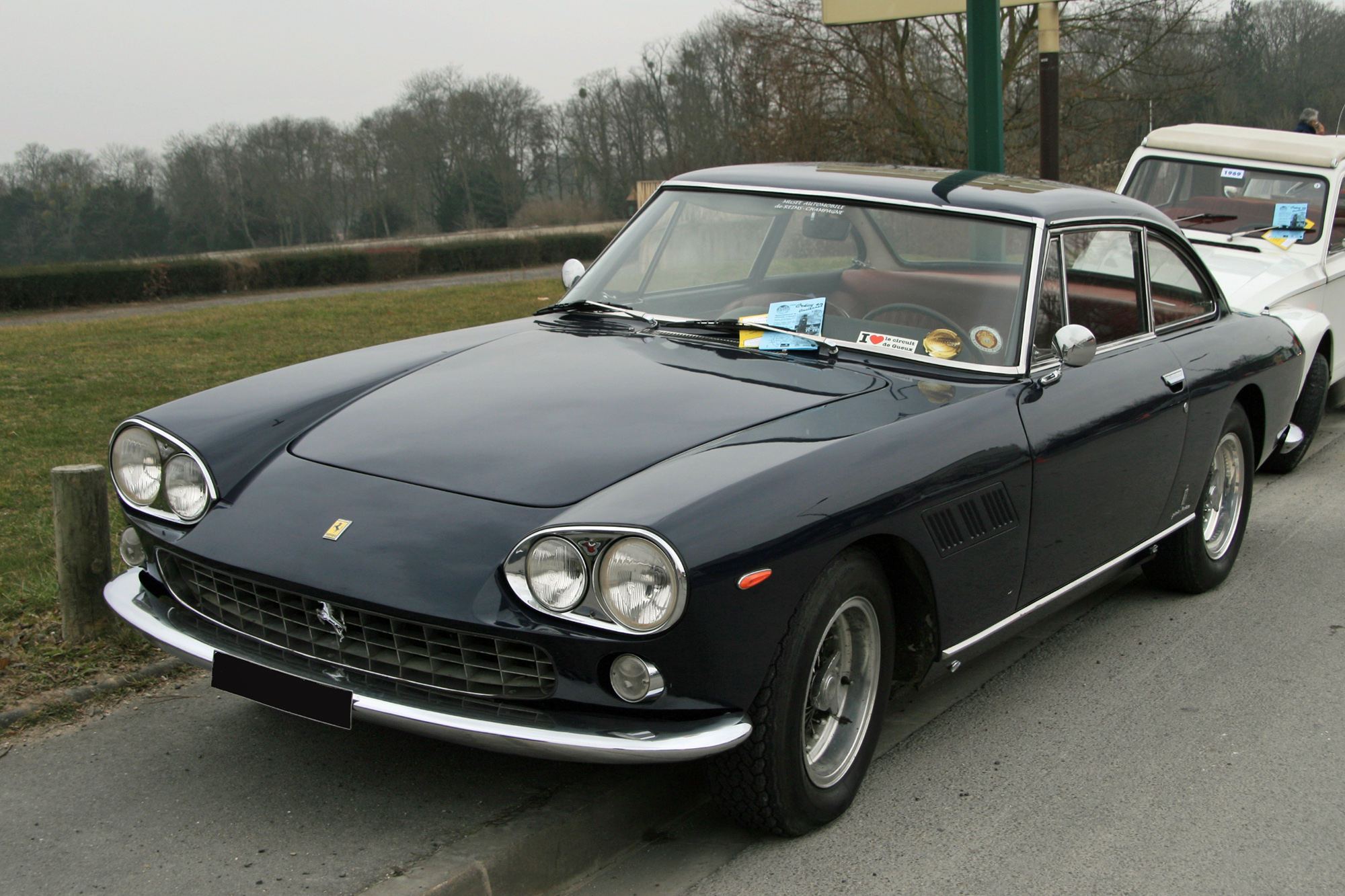 Ferrari 330 GT