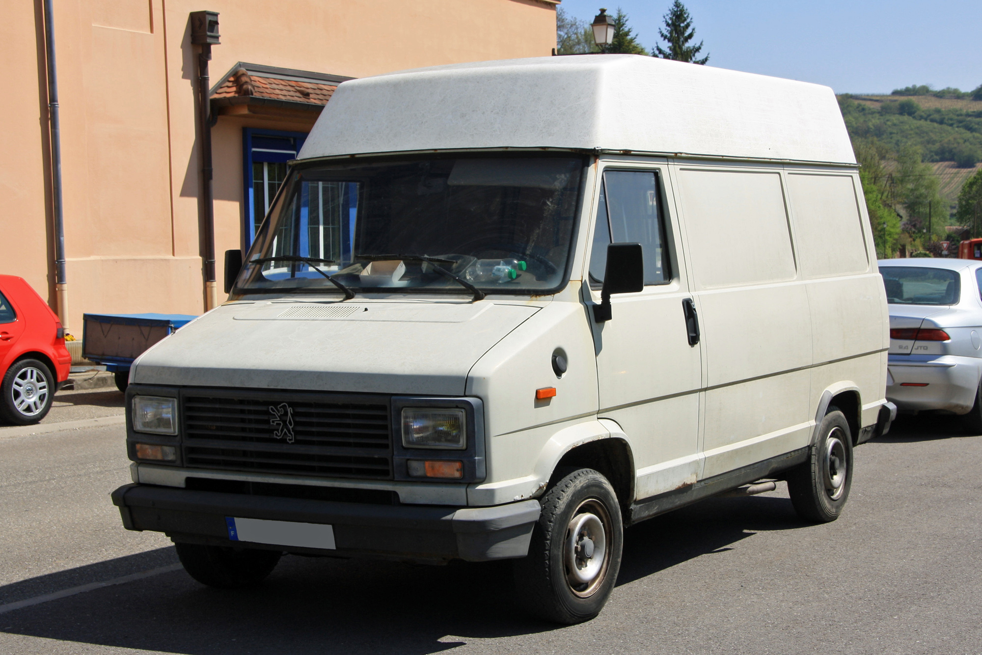 Peugeot J5 1