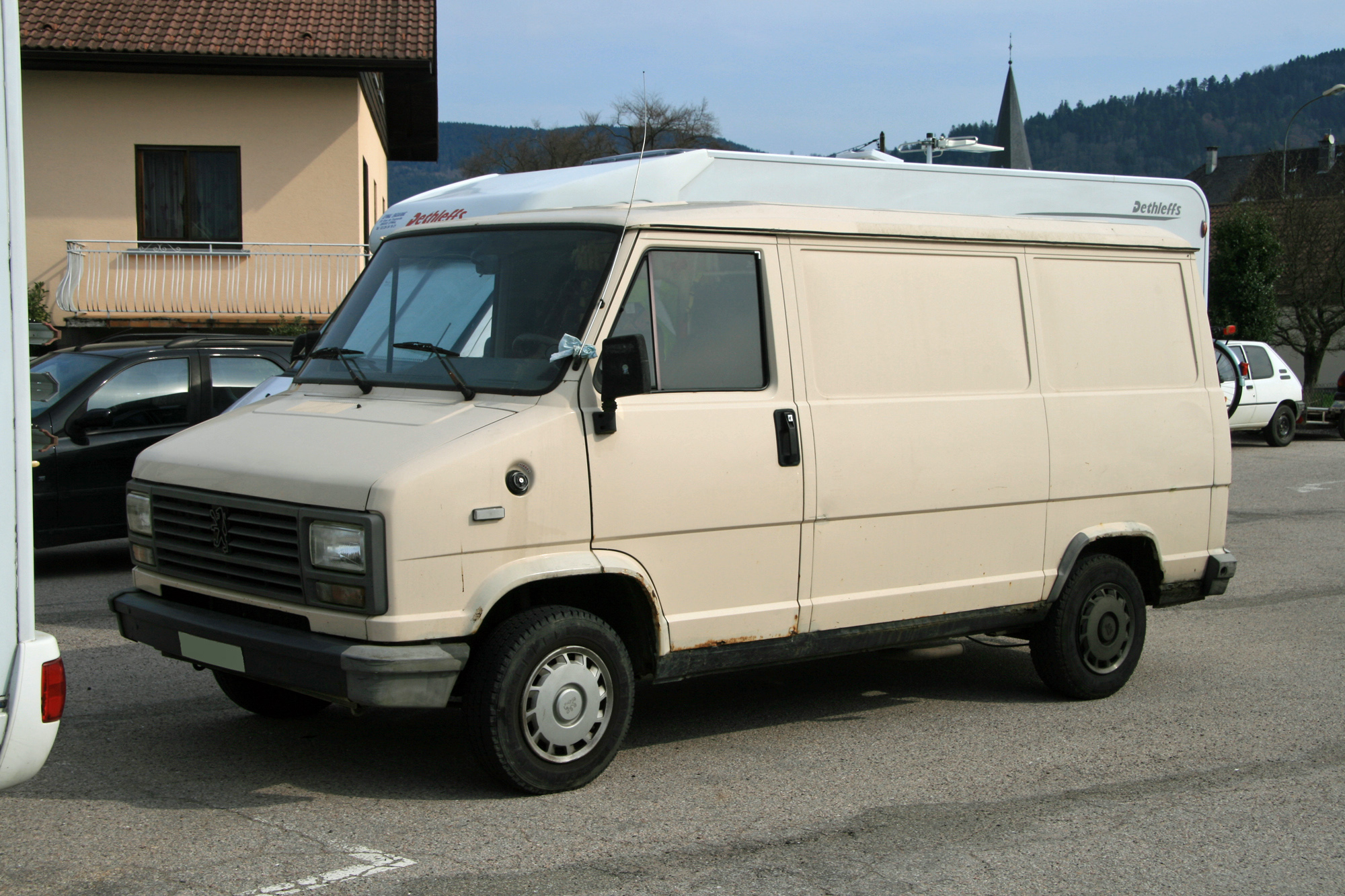 Peugeot J5 1