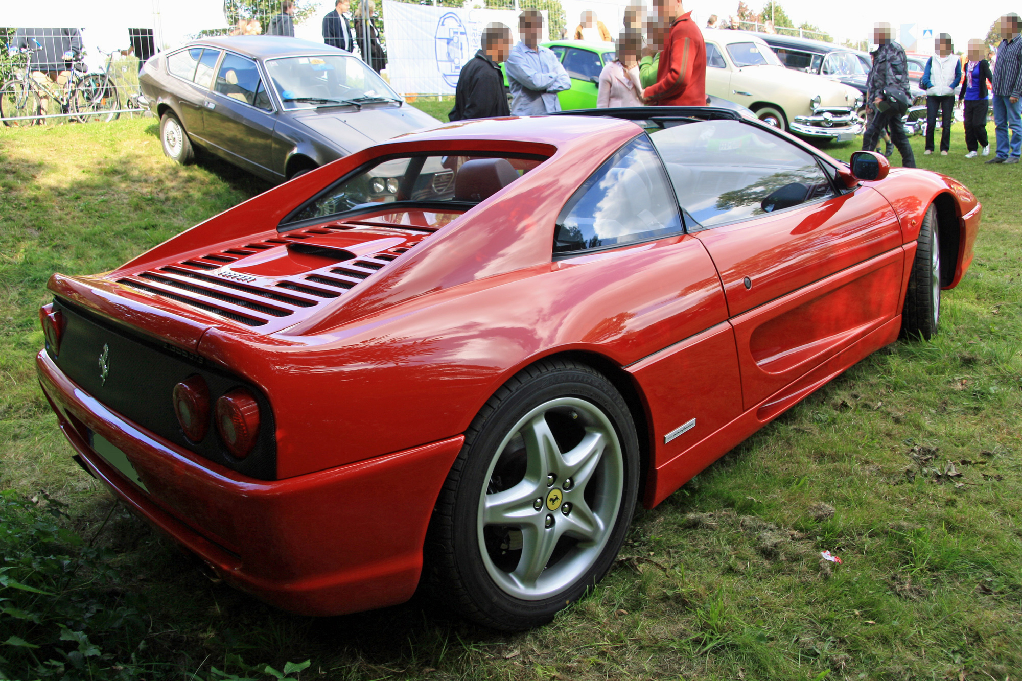 Ferrari F355 GTS