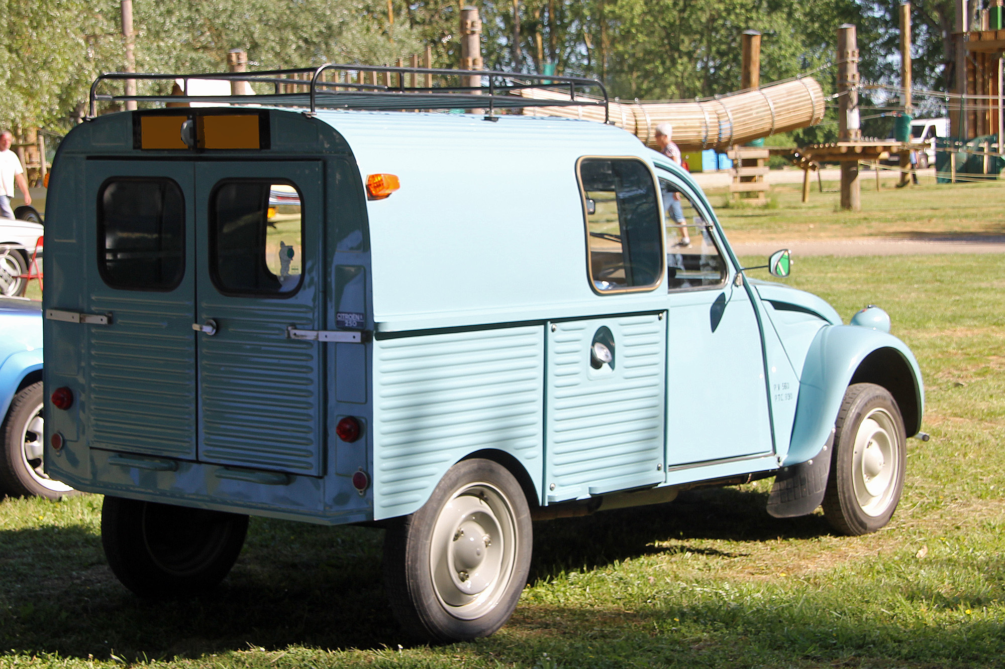 Citroën 2cv AZU 250