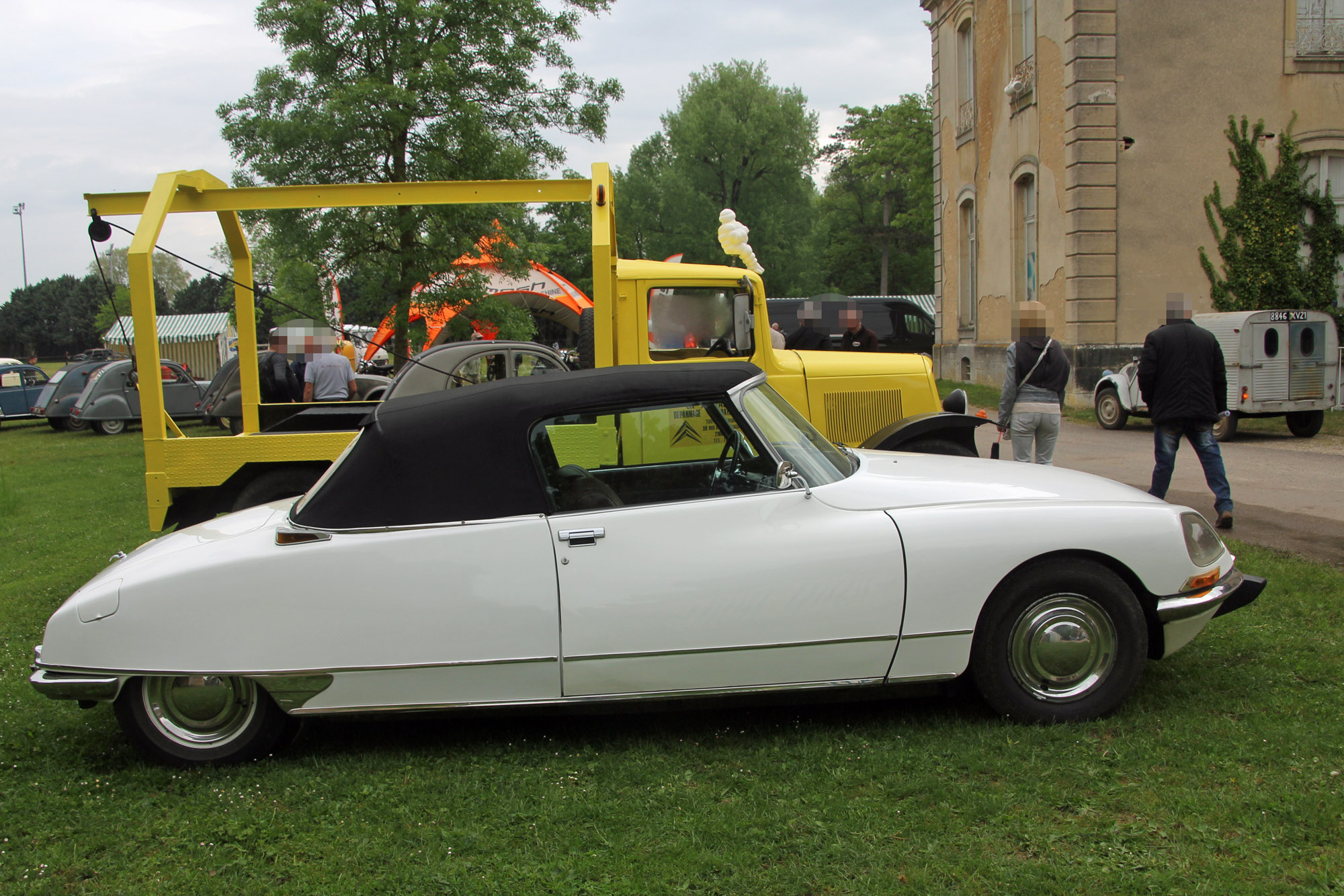 Citroën DS 2