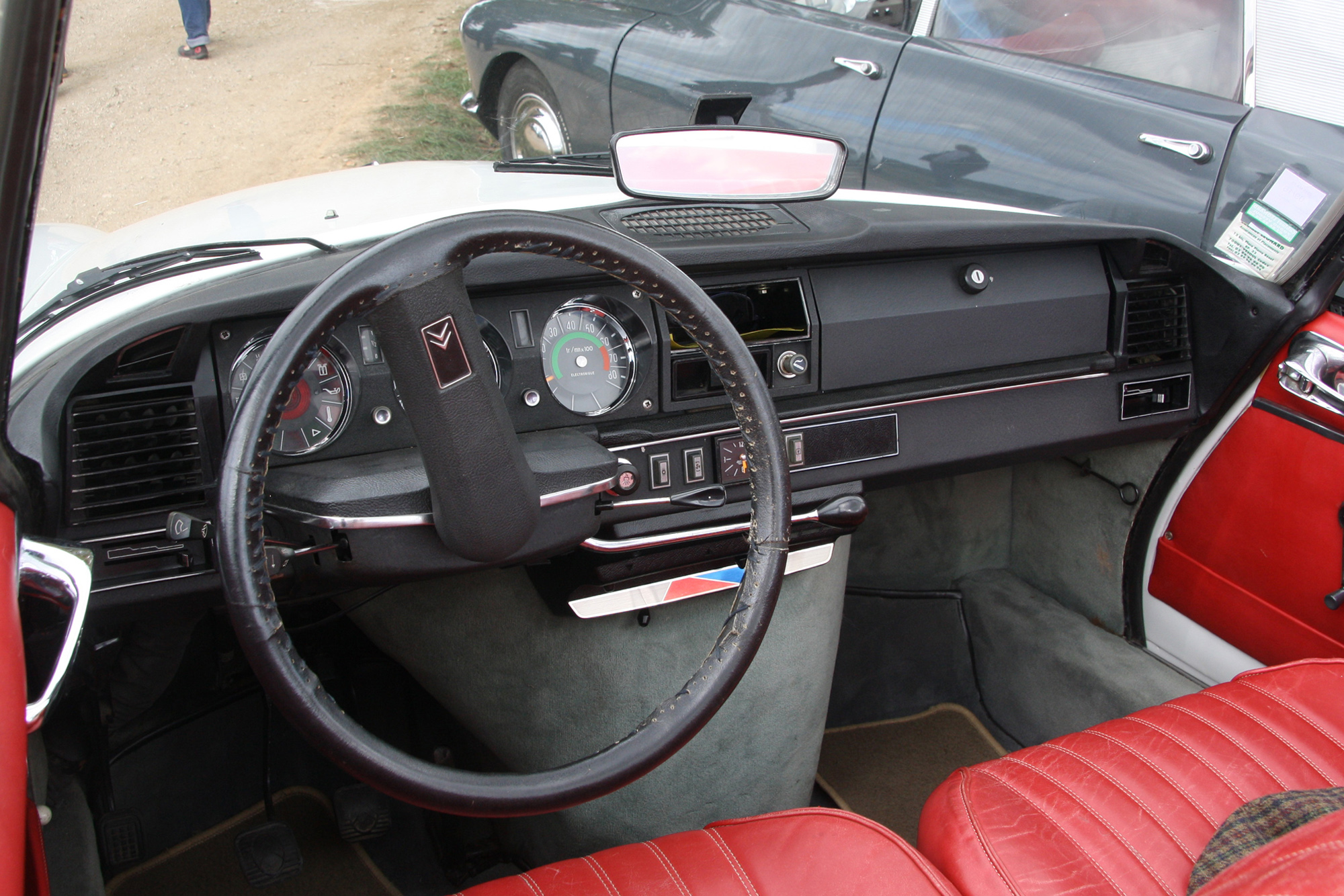 Citroën DS 2
